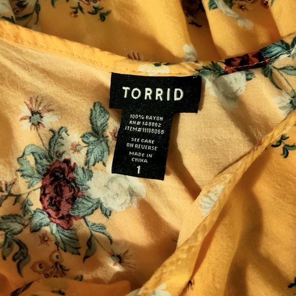 Torrid 💐 Floral Challis Tie Strap Babydoll Top - Picture 6 of 7